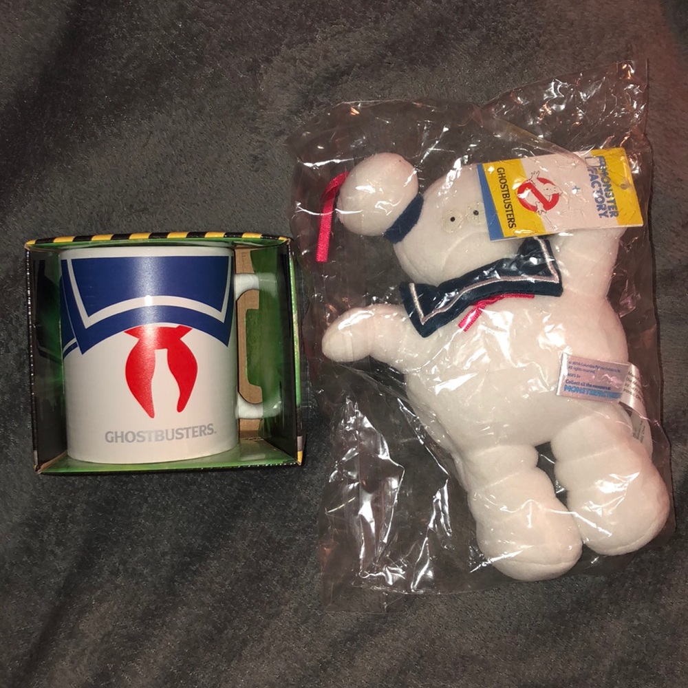 👻 Official Ghostbusters Mug & Stuffed Toy.  NEW⭐️